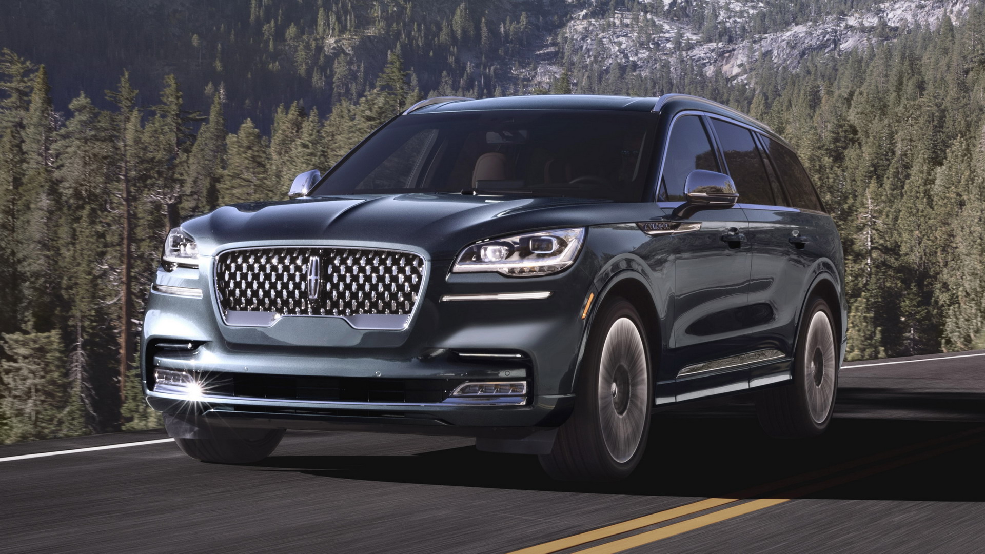 Lincoln’s 2020 Plug-In Hybrid Aviator Grand Touring Rated At 56 MPGe Combined