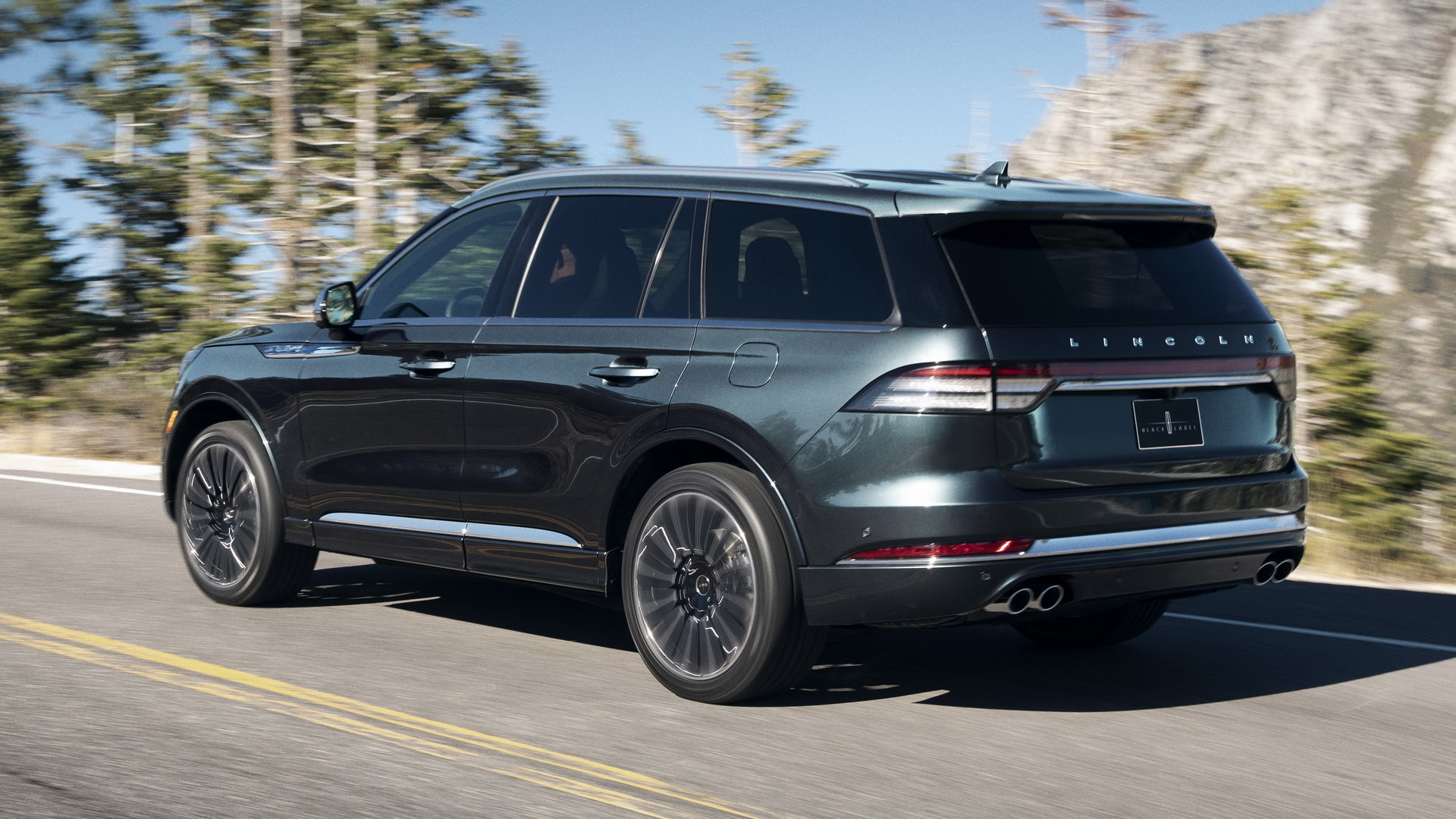 Lincoln’s 2020 Plug-In Hybrid Aviator Grand Touring Rated At 56 MPGe Combined
