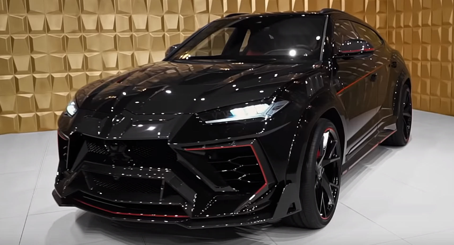 Mansory's Lamborghini Urus Venatus Is The SUV Batman Would ...