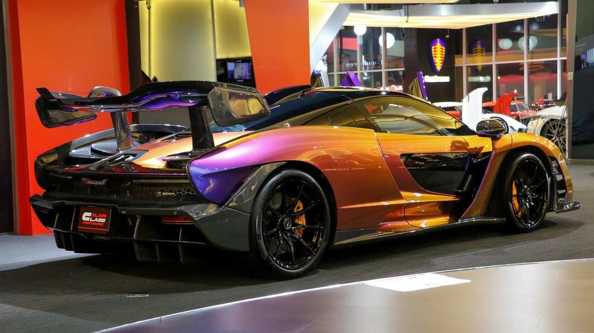 This McLaren Senna Has A Paint Scheme Unlike Any Other