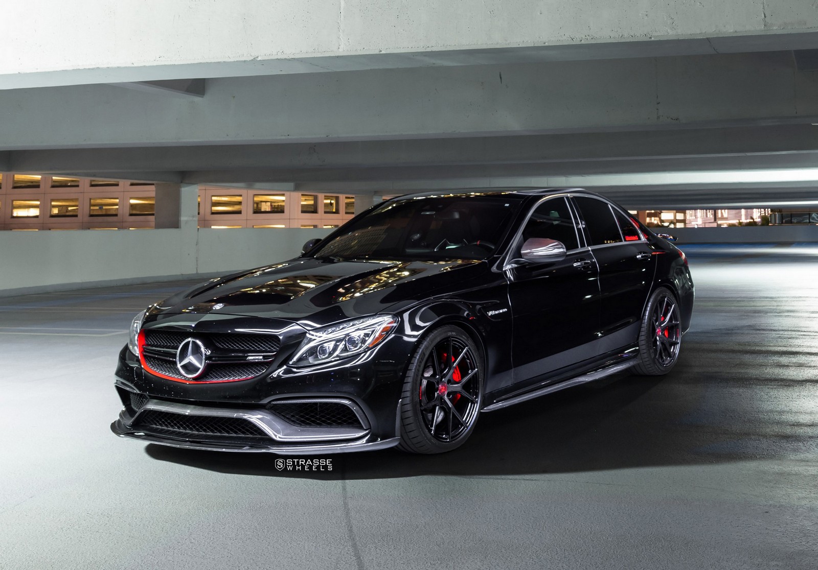 Mercedes-AMG C63 S Ready To Bite Your Face Off With Carbon-Look Wheels