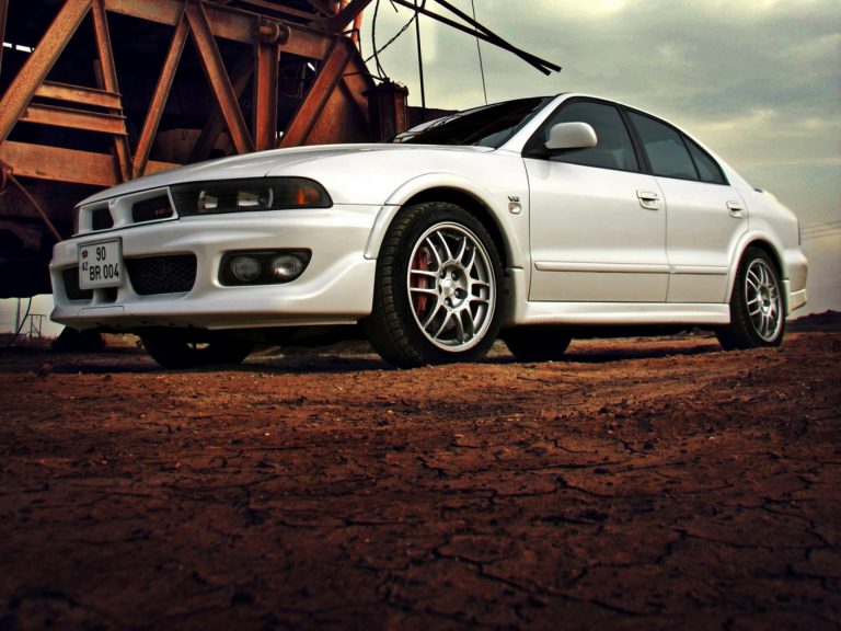Mitsubishi galant 2023