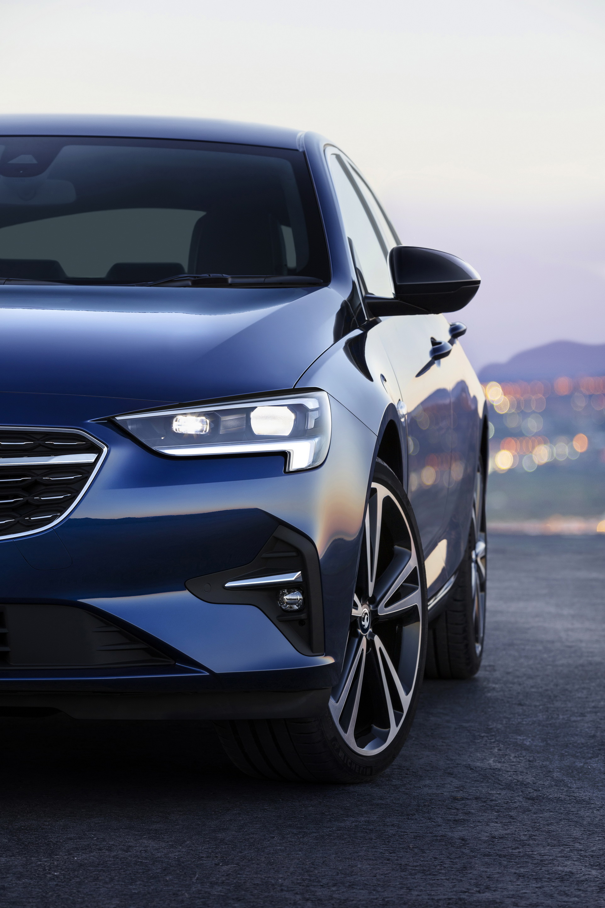 2020 Opel And Vauxhall Insignia Revealed With Minor Styling And Tech Updates