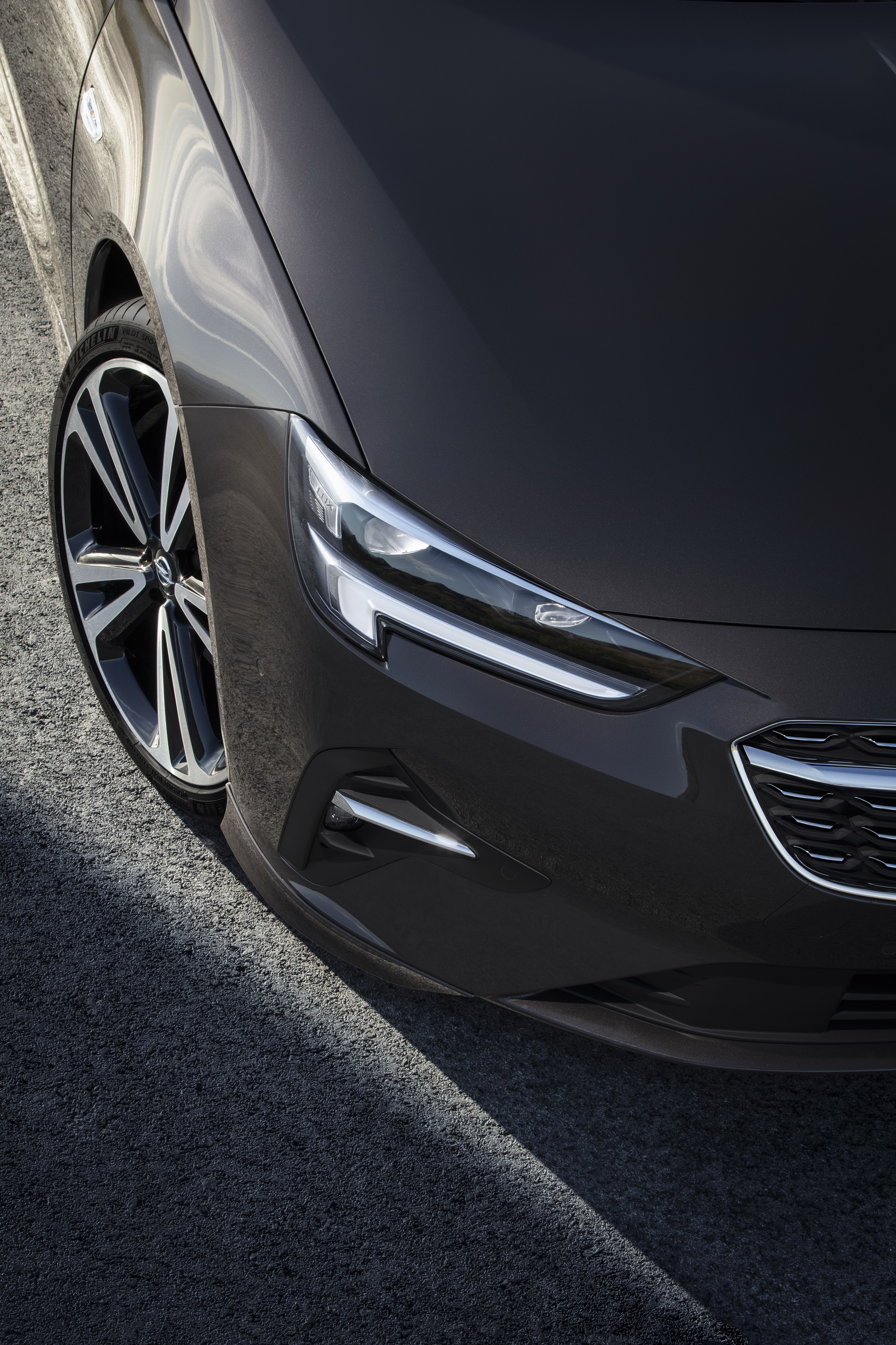 2020 Opel And Vauxhall Insignia Revealed With Minor Styling And Tech Updates