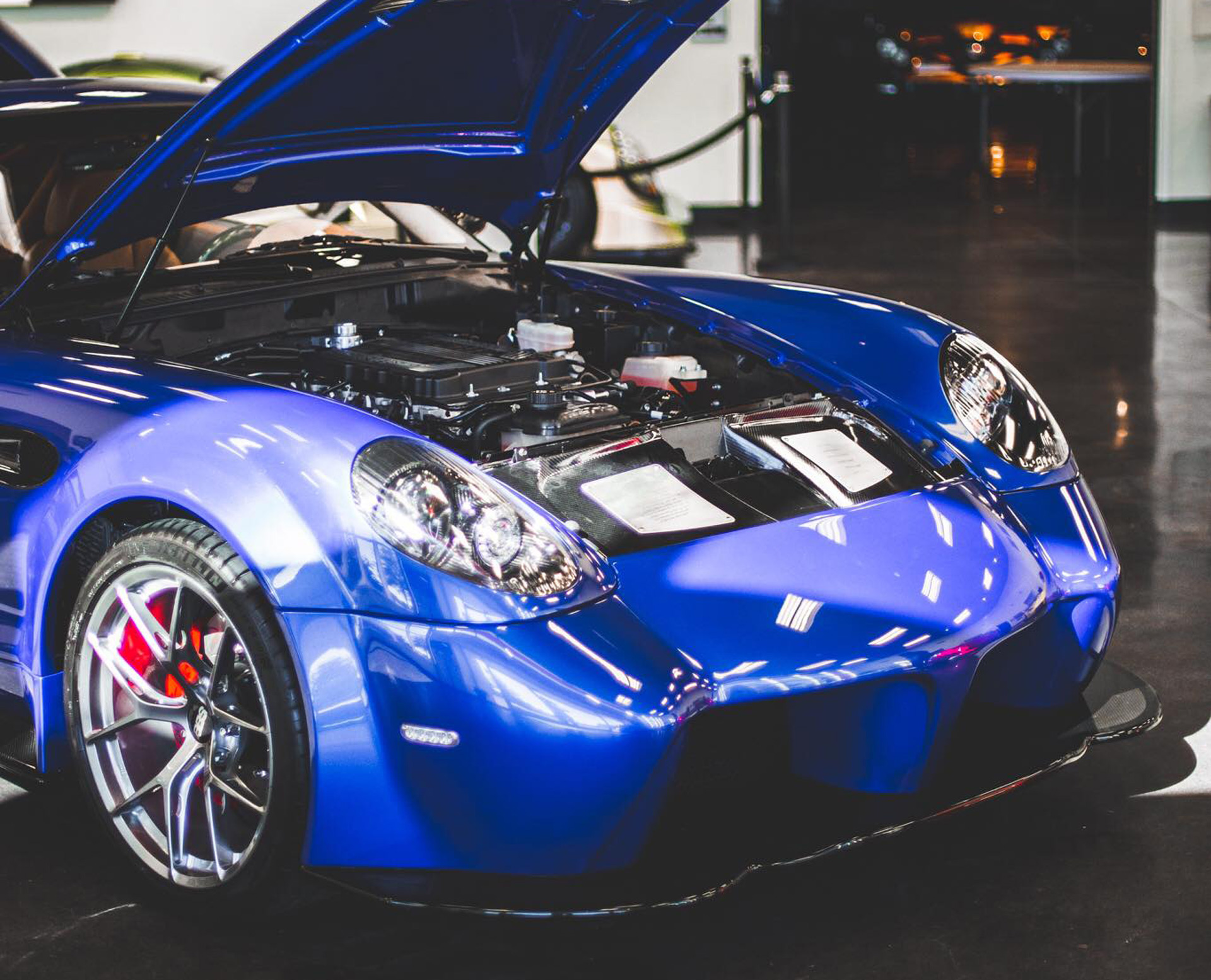 Panoz Creates A Seductive 2019 Avezzano For A Client