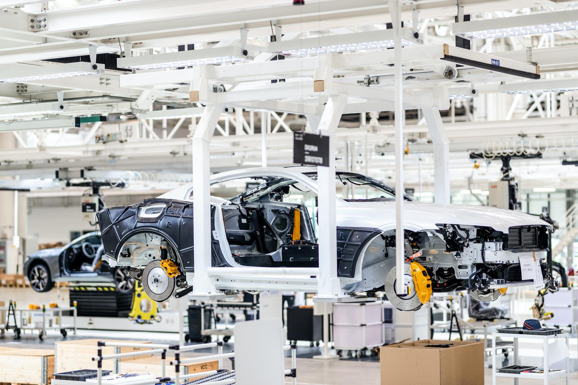 Polestar 2 Tooling Trial Prototypes Roll Off Chinese Plant’s Assembly Line