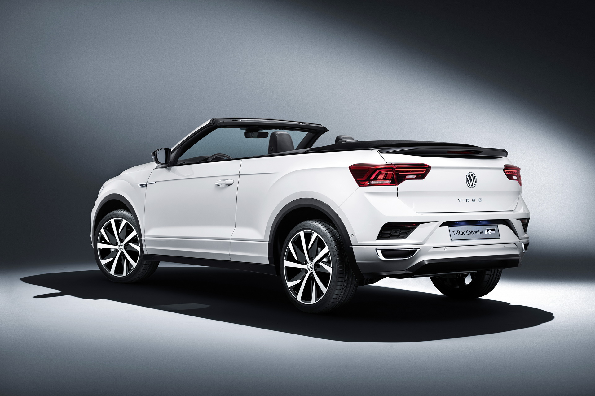 VW T-Roc Cabriolet Now Available For Order, Form An Orderly Queue