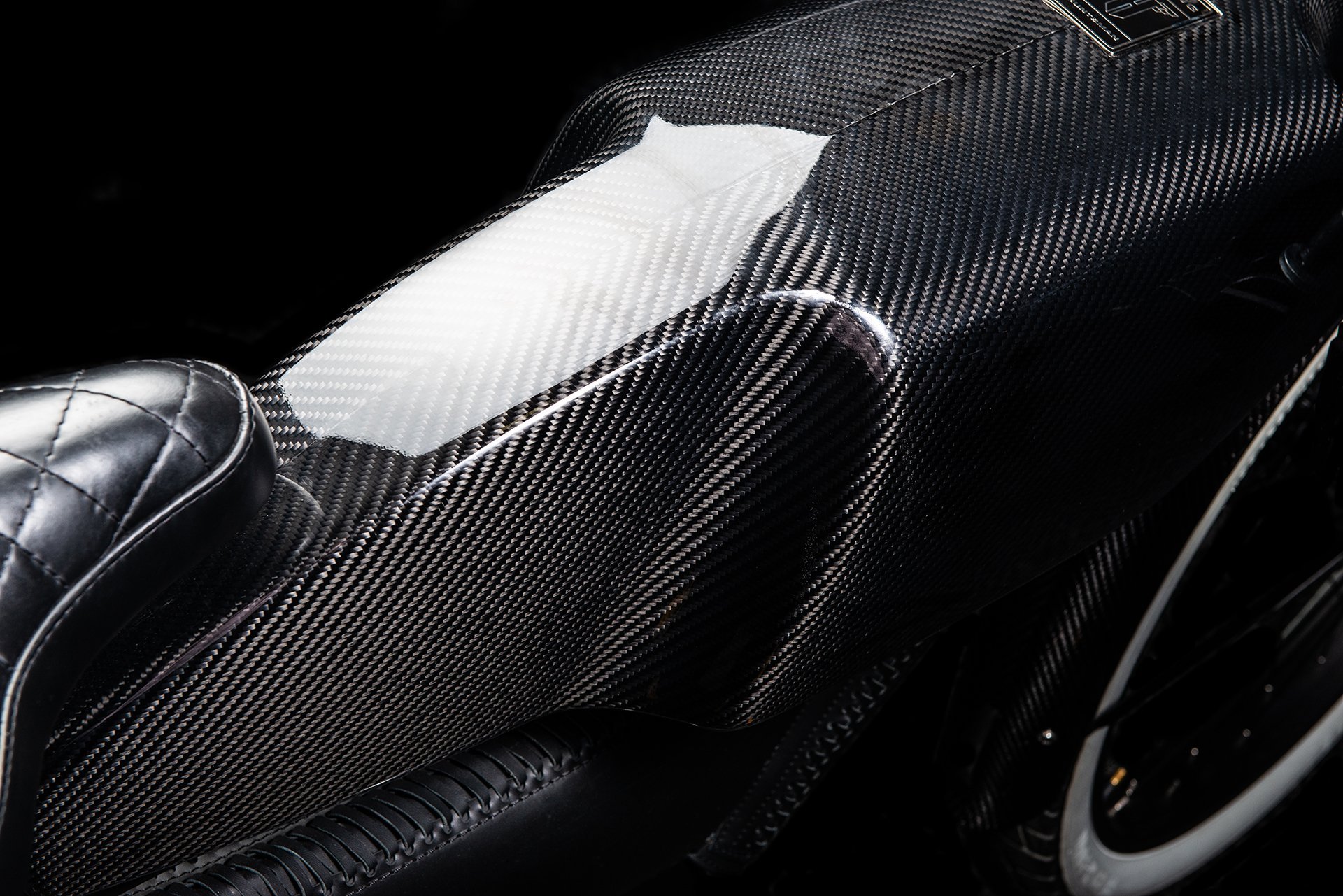 Kahn’s Electric Flying Huntsman Bicycle Will Cost You Just Over $5k