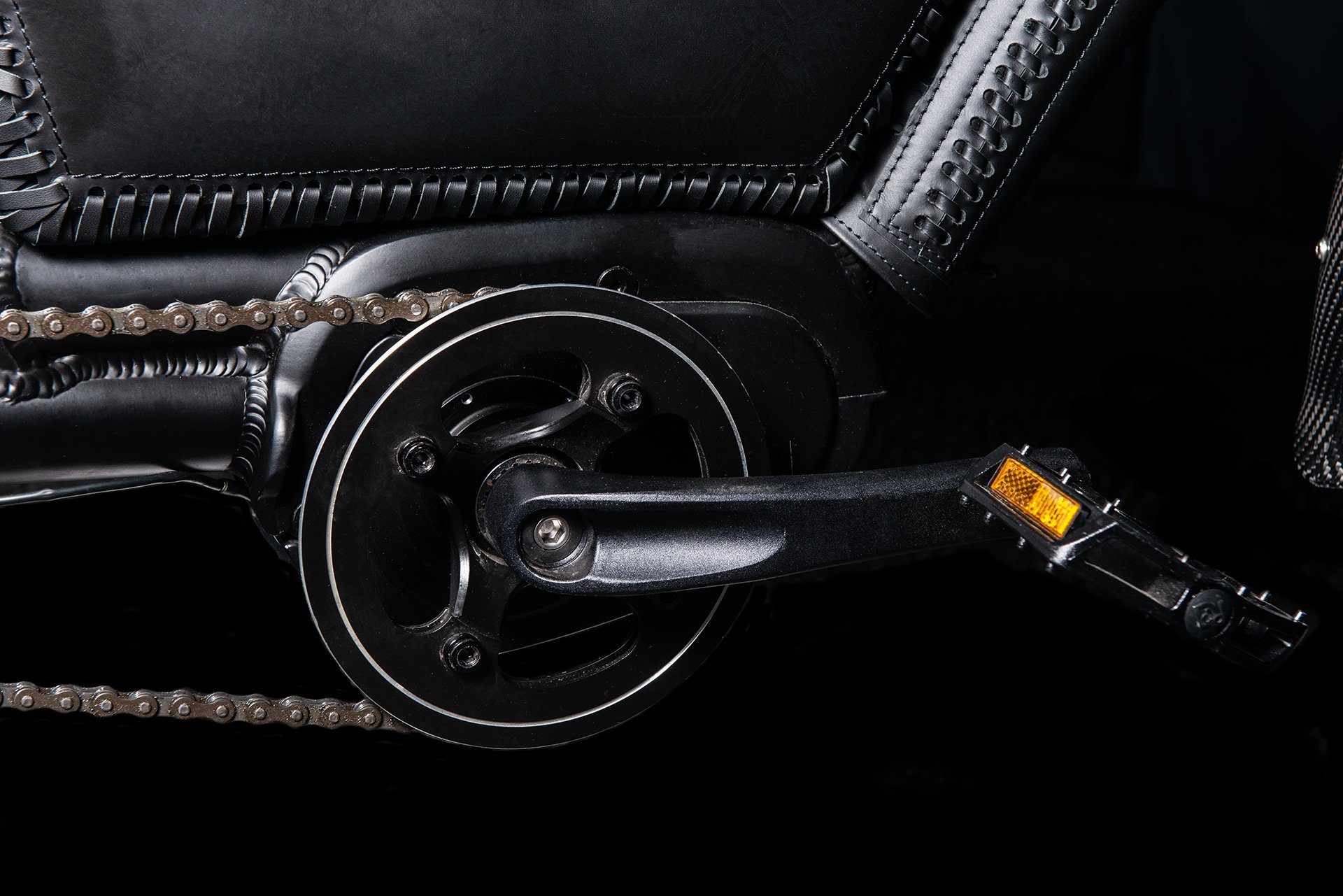 Kahn’s Electric Flying Huntsman Bicycle Will Cost You Just Over $5k