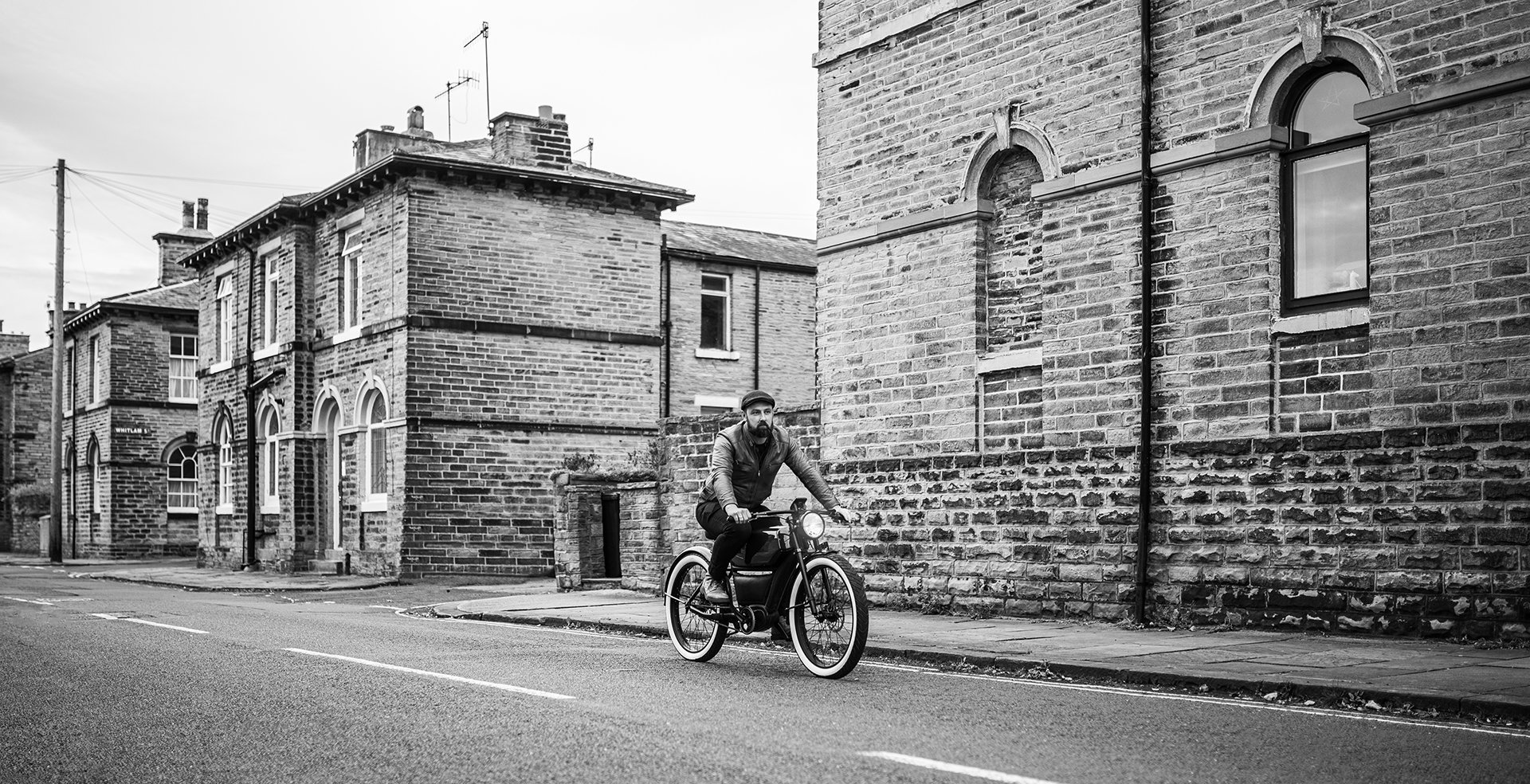 Kahn’s Electric Flying Huntsman Bicycle Will Cost You Just Over $5k