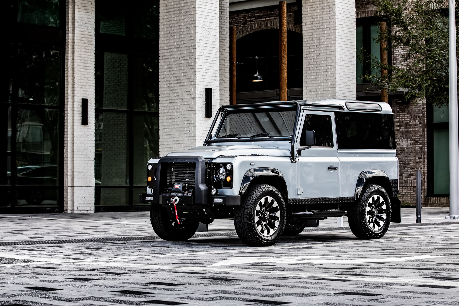 Land Rover Defender Project Blackcomb Is Both Elegant And Tough – And It Packs 565 HP