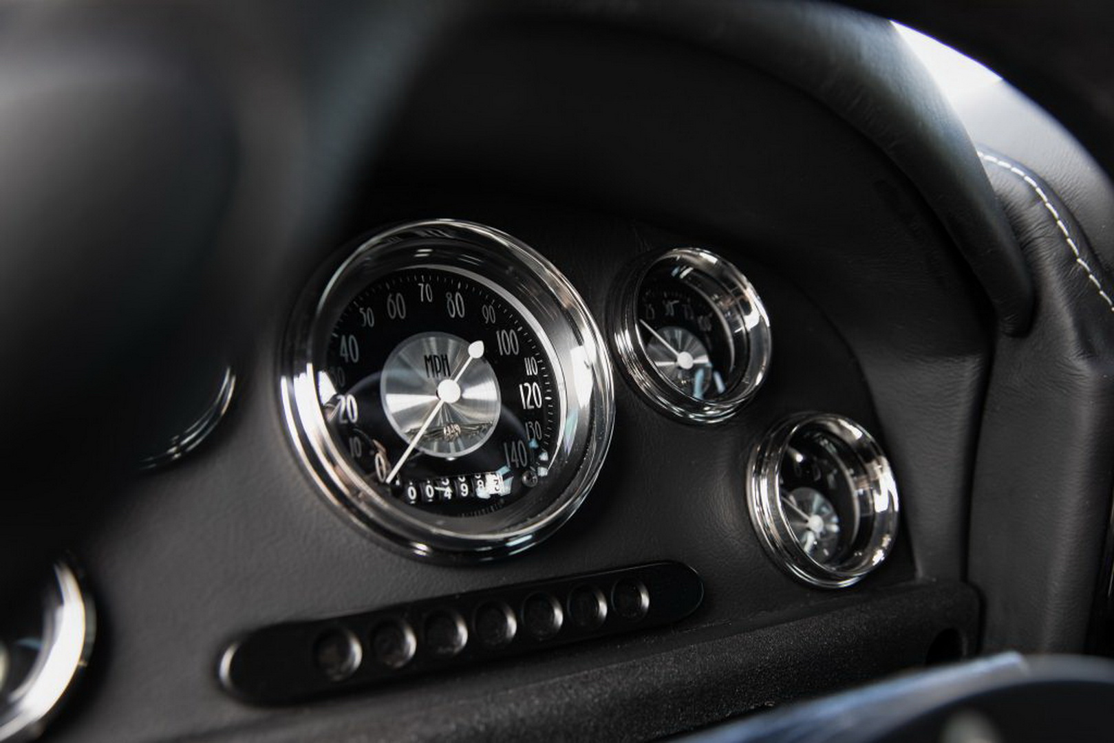 Land Rover Defender Project Blackcomb Is Both Elegant And Tough – And It Packs 565 HP