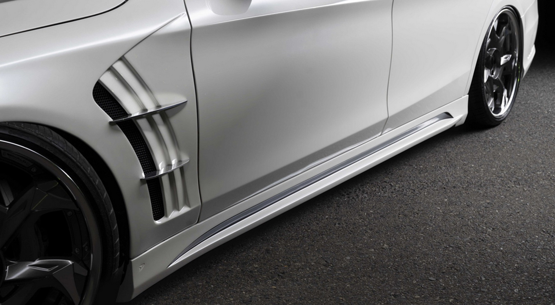 Wald’s Mercedes-Benz S-Class Ain’t The Prettiest Black Bison We’ve Seen