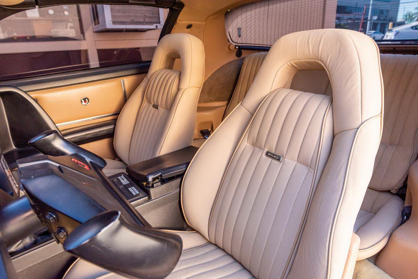 George Barris’ Knight Rider KITT Replica Looks Like Loads Of Fun And Won’t Break The Bank