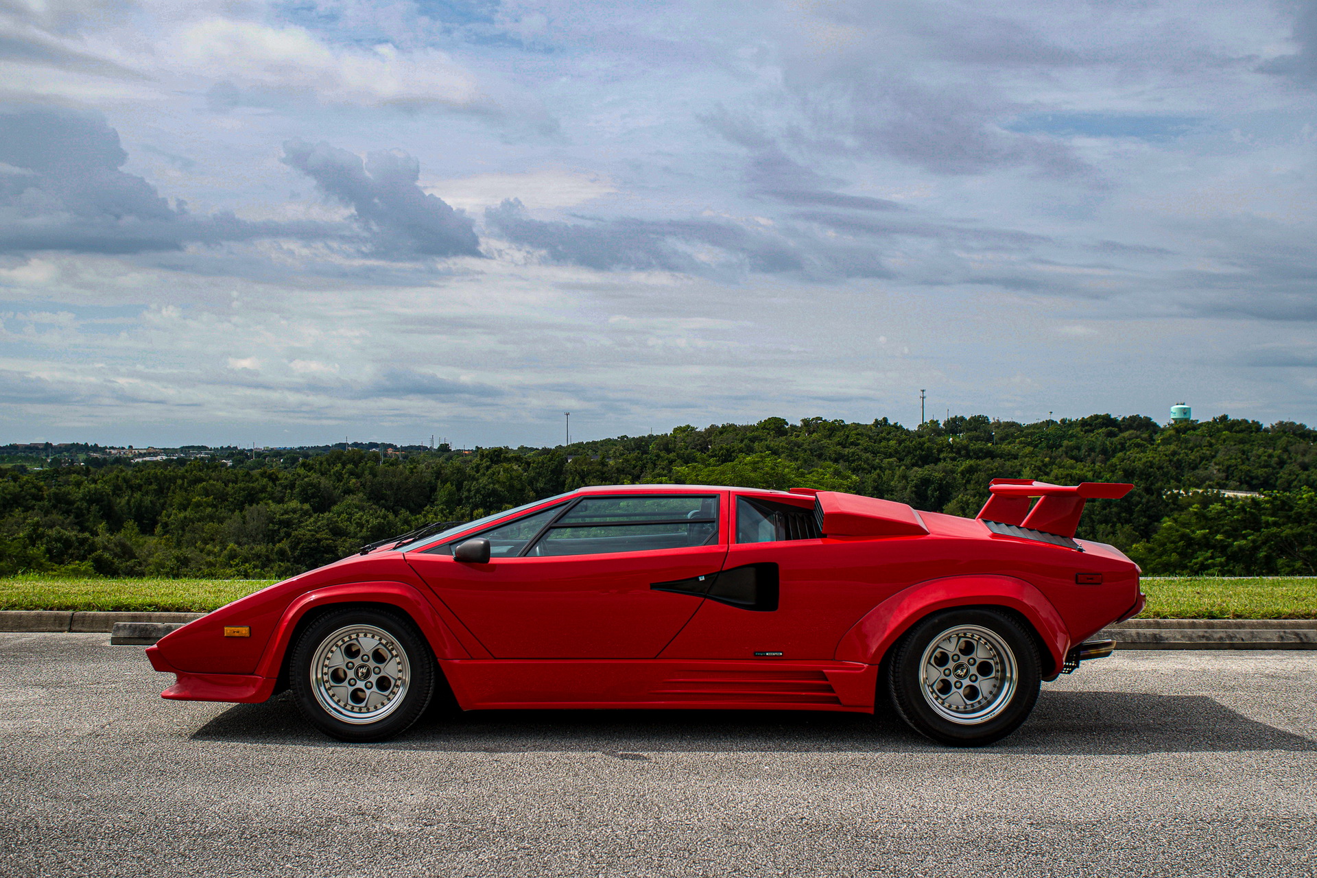 1988 Lamborghini Countach 5000 QV Can Go From 1980s Poster Idol To Your Garage