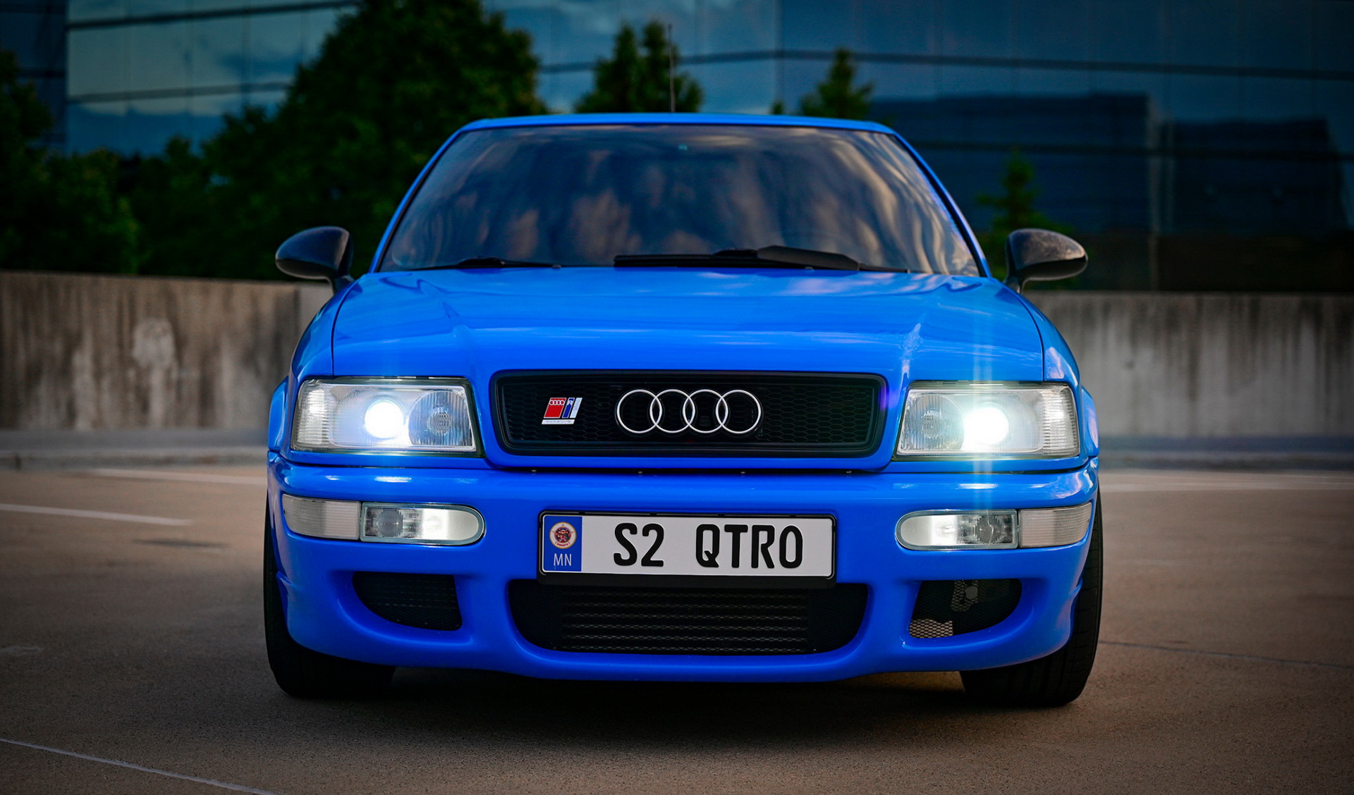 Modded 1990 Audi Coupe Quattro Takes On RS2 Tribute Moniker
