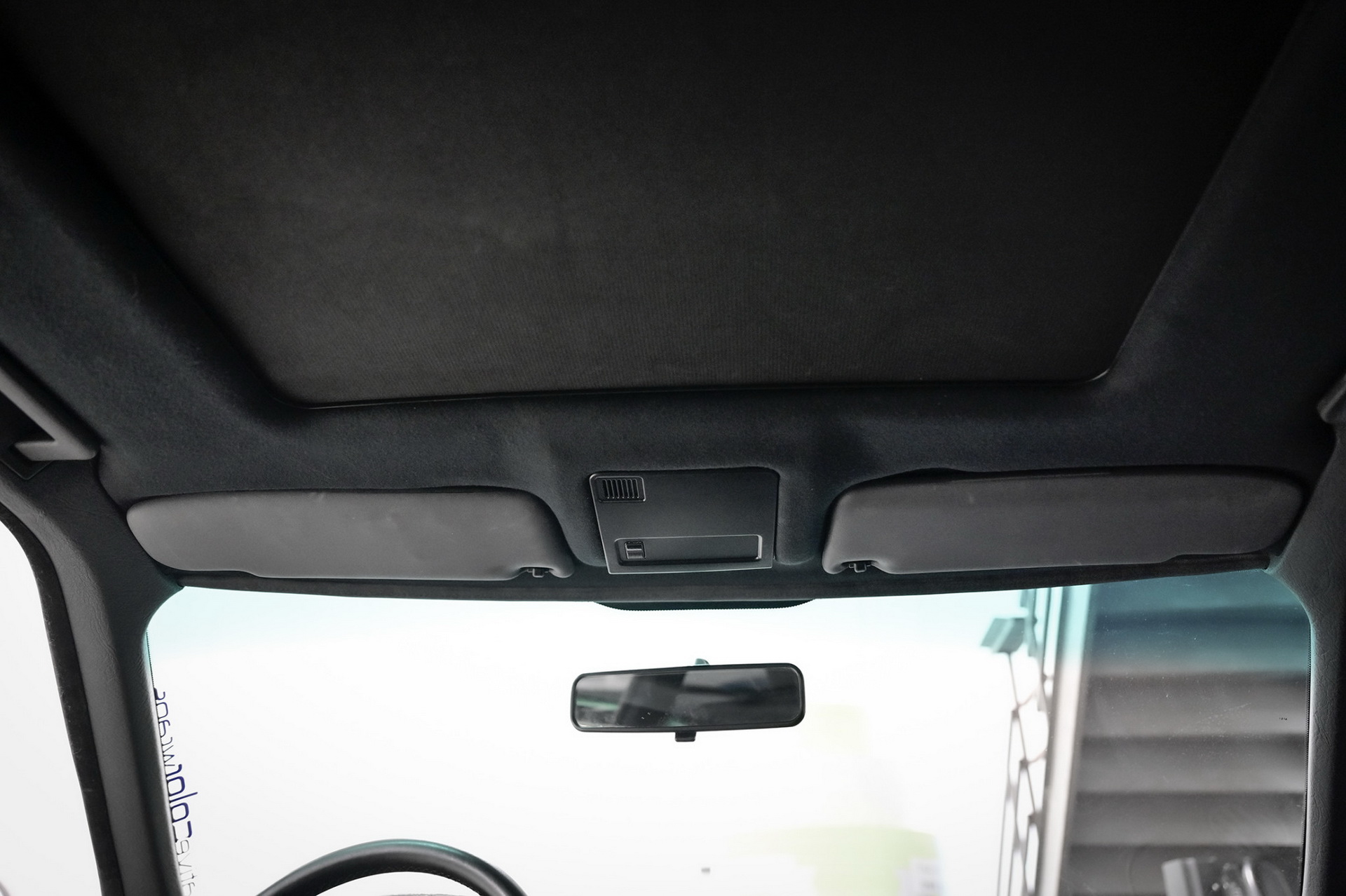 Modded 1990 Audi Coupe Quattro Takes On RS2 Tribute Moniker