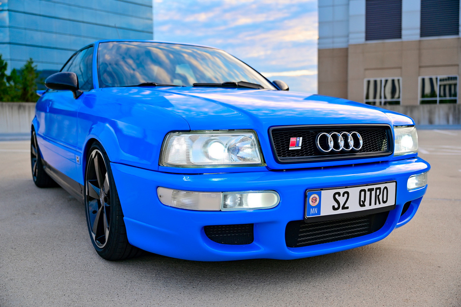 Modded 1990 Audi Coupe Quattro Takes On RS2 Tribute Moniker