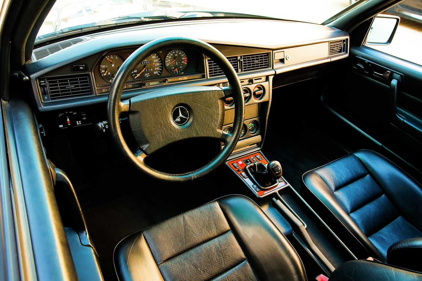 A 1990 Mercedes 190E 2.5-16 Evo II Could Be Your Family Friendlier Alternative To An E30 M3