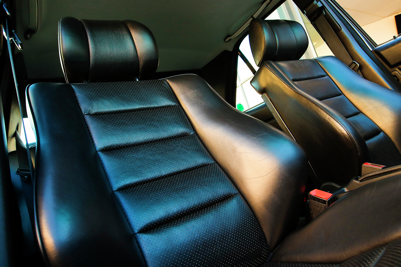 A 1990 Mercedes 190E 2.5-16 Evo II Could Be Your Family Friendlier Alternative To An E30 M3