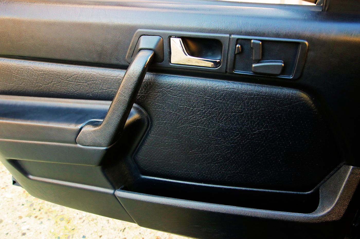 A 1990 Mercedes 190E 2.5-16 Evo II Could Be Your Family Friendlier Alternative To An E30 M3