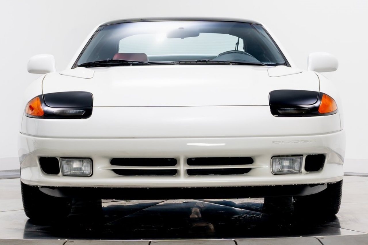 1,000-Mile 1991 Dodge Stealth R/T Twin-Turbo Has Sweet Looks, Sour Price