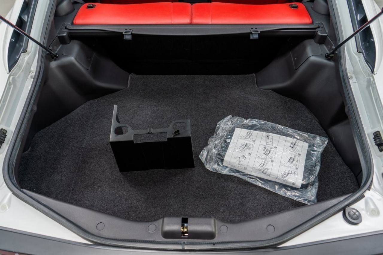 1,000-Mile 1991 Dodge Stealth R/T Twin-Turbo Has Sweet Looks, Sour Price