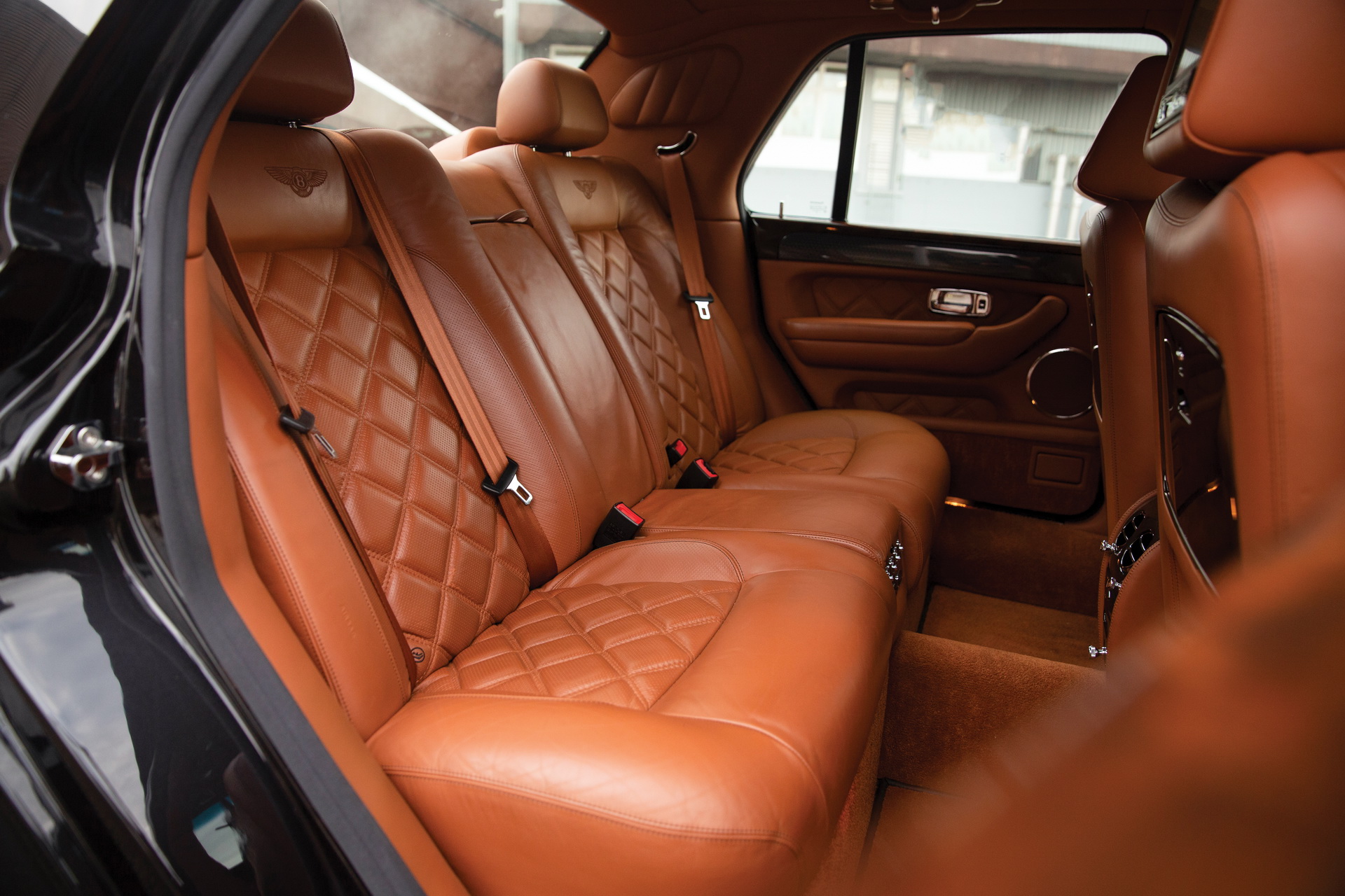 2007 Bentley Arnage Wants To Treat You Like A Royalty For New Audi A6 Money