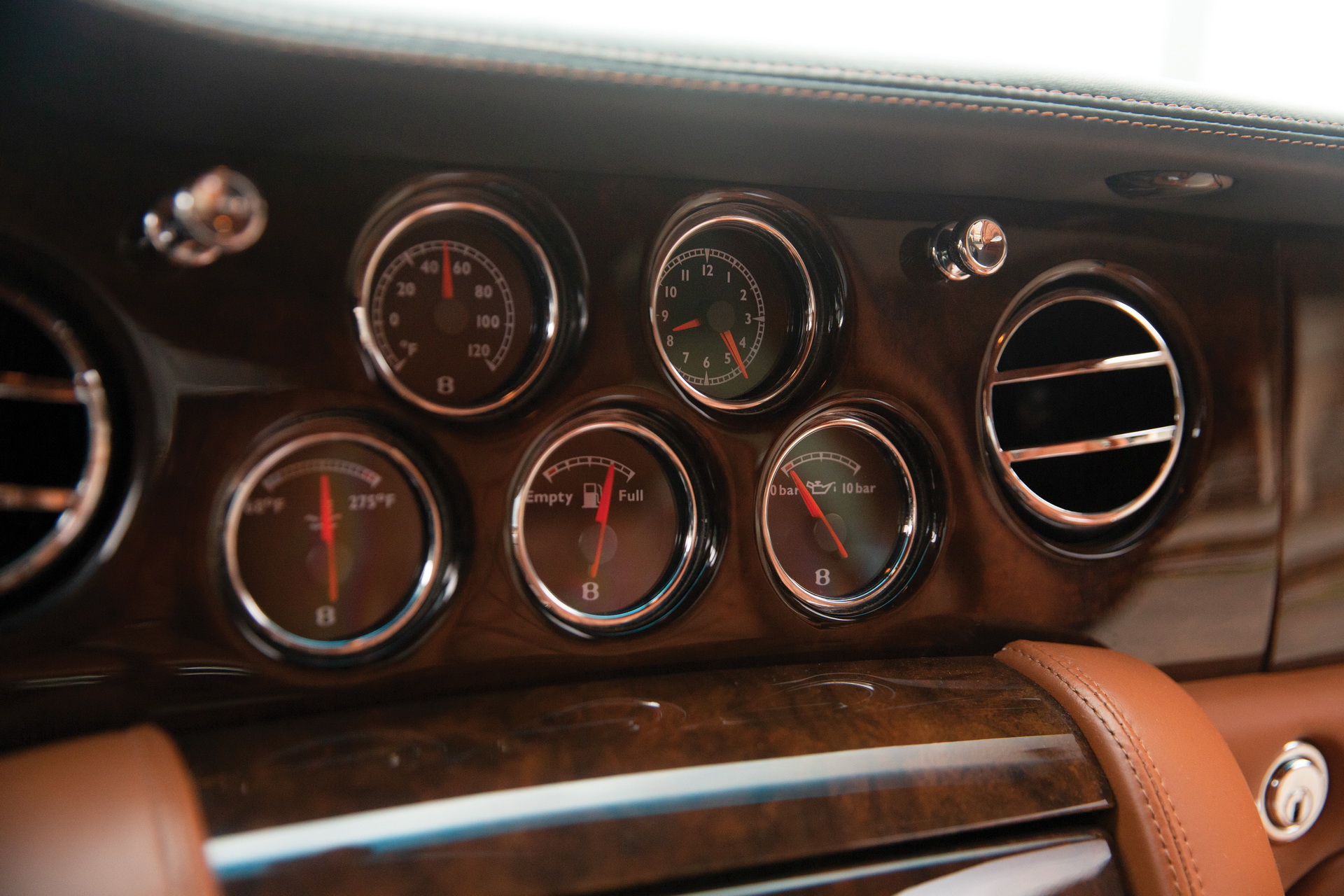 2007 Bentley Arnage Wants To Treat You Like A Royalty For New Audi A6 Money