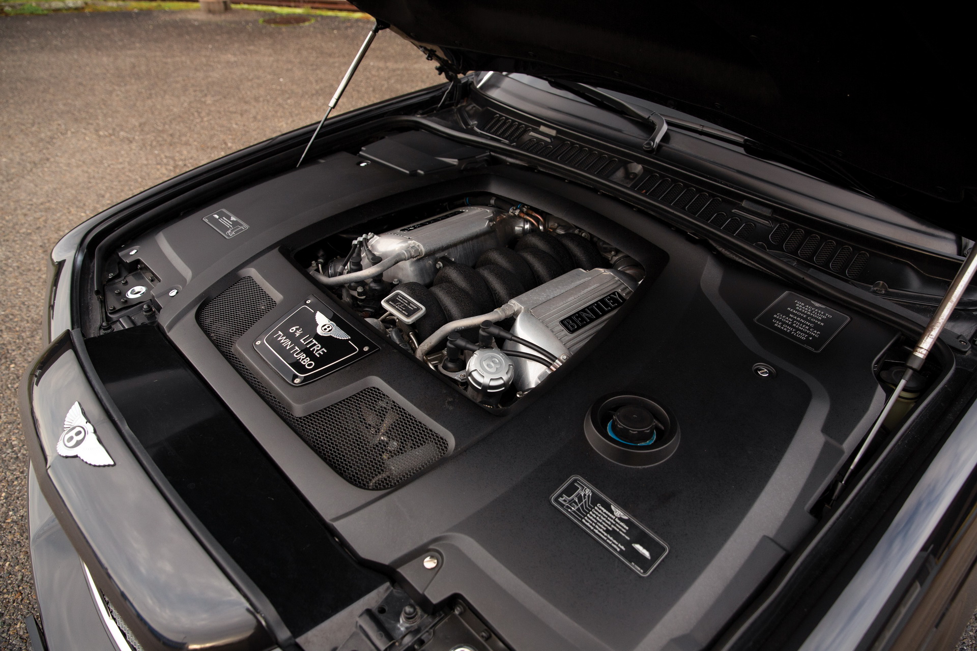 2007 Bentley Arnage Wants To Treat You Like A Royalty For New Audi A6 Money