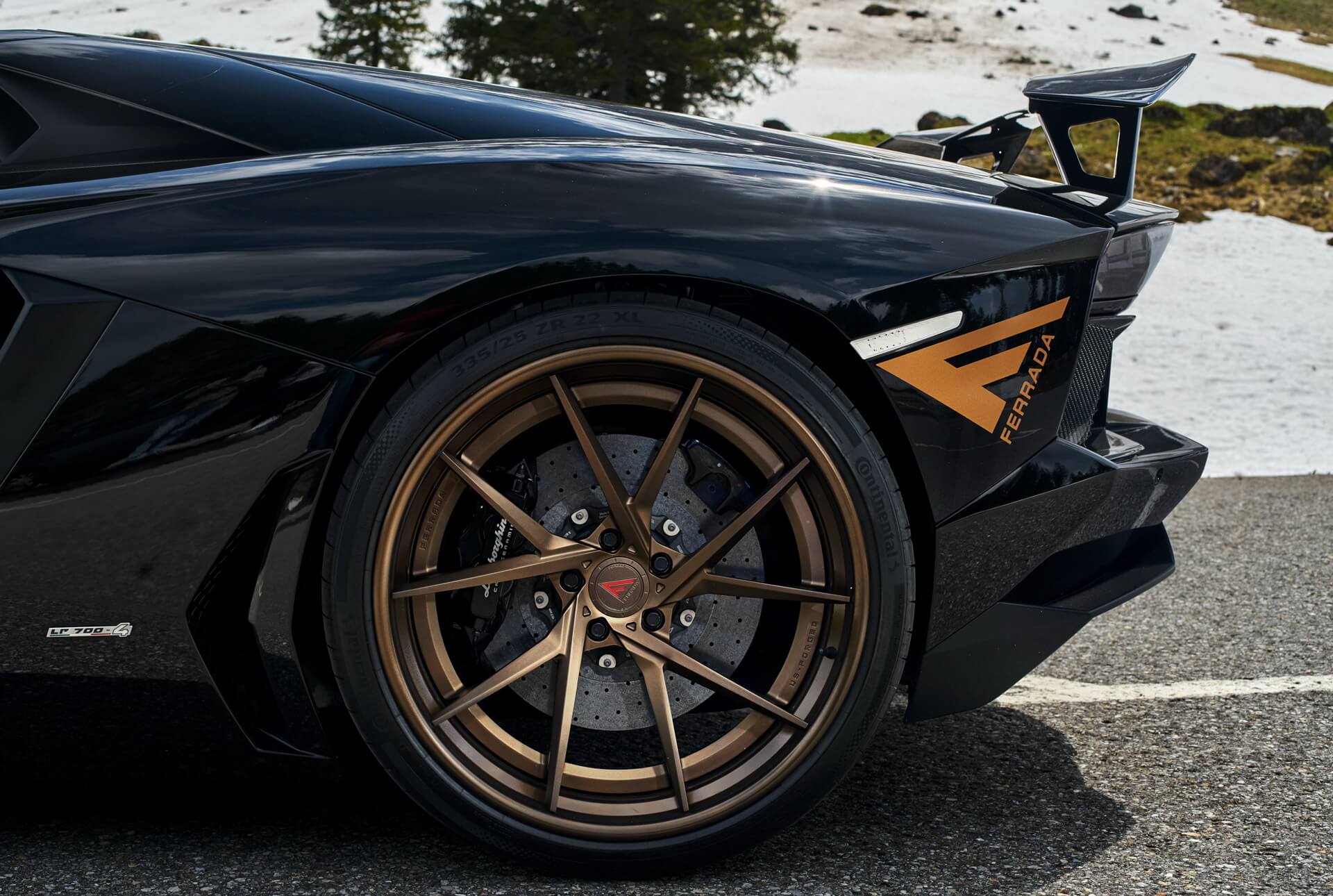 Lamborghini Aventador Roadster Shows Its Acting Skills In Tuner Film