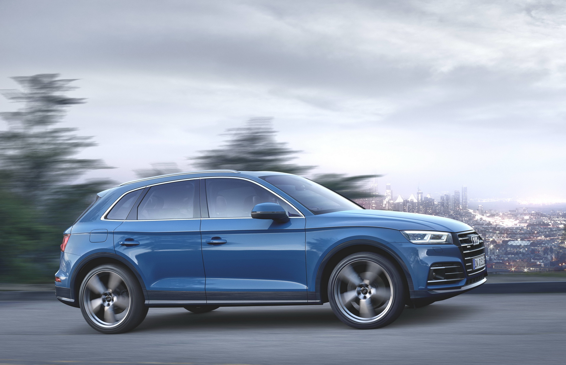 Plug-in Hybrid 2020 Audi Q5 TFSI e Costs The Same As An SQ5 (Unless You Get Tax Credits)
