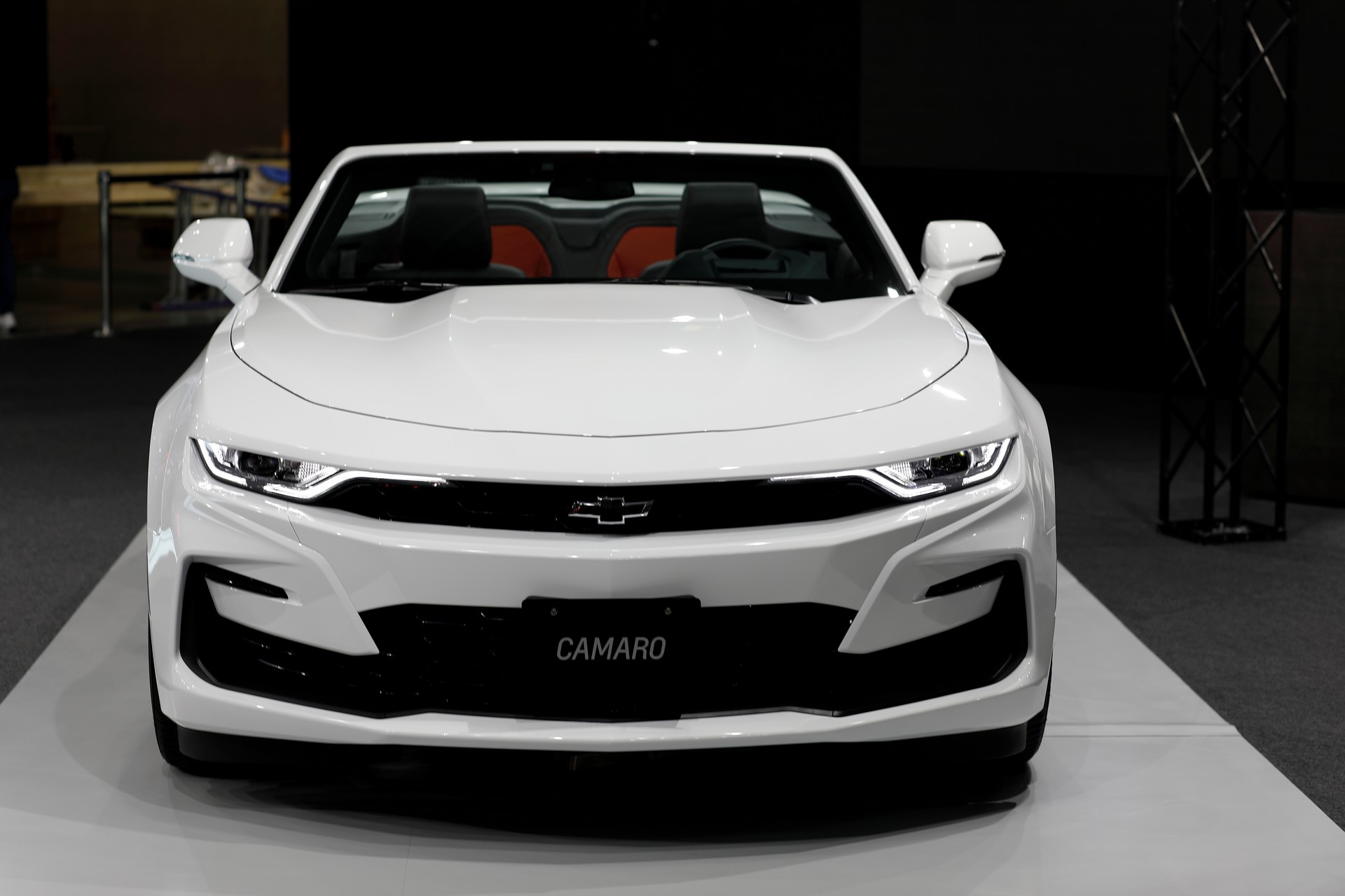 Chevrolet Gives Japan A New Camaro Heritage Edition