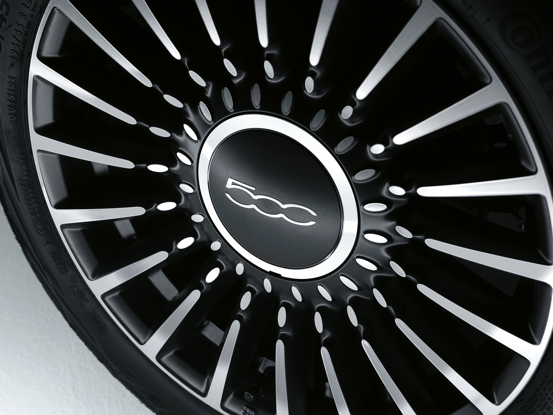 New Fiat 500, Panda Mild Hybrids Arrive In The UK With £12,665 Starting Price