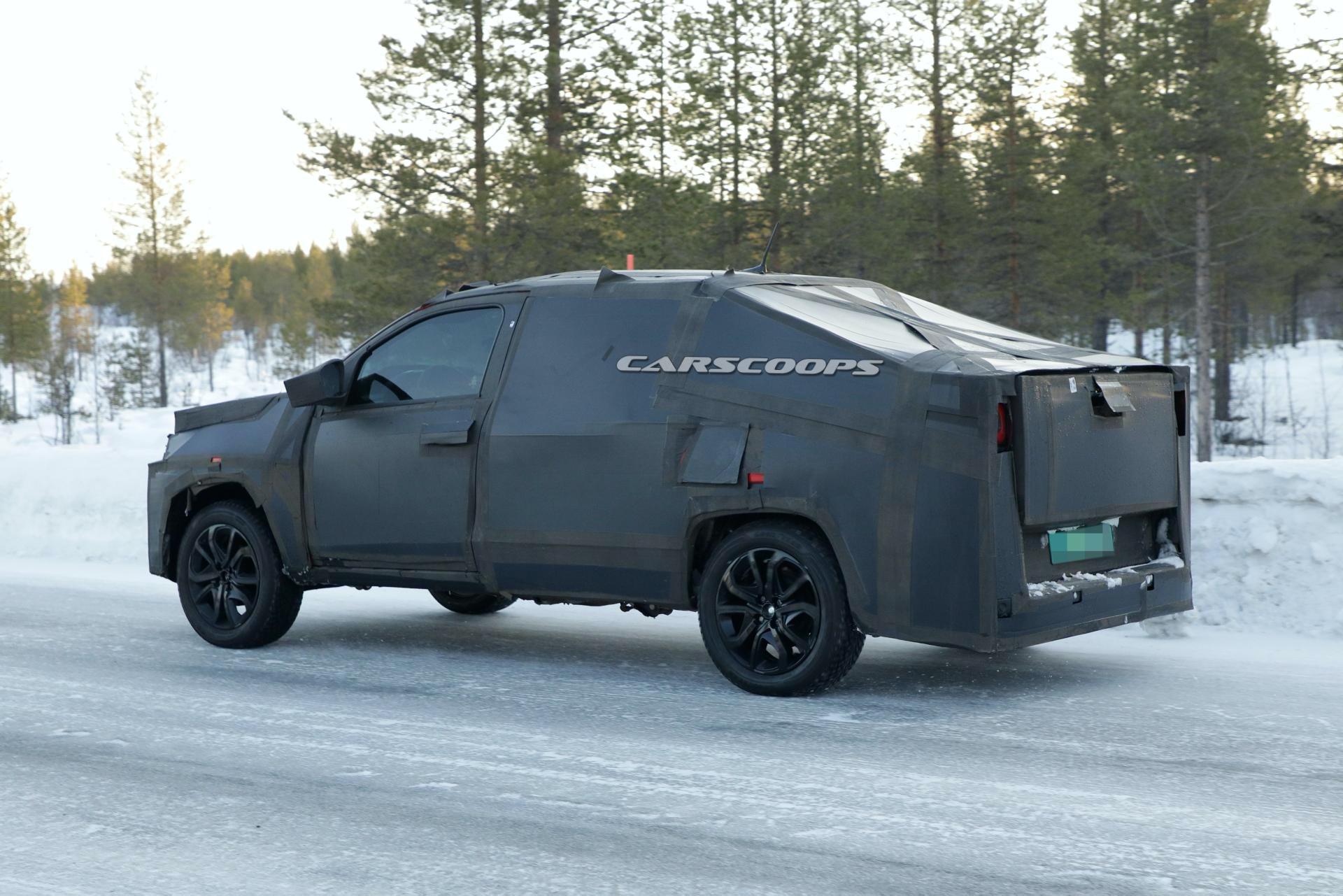 2020 Fiat Strada Pickup’s New Camo Pays Homage To Tesla Cybertruck