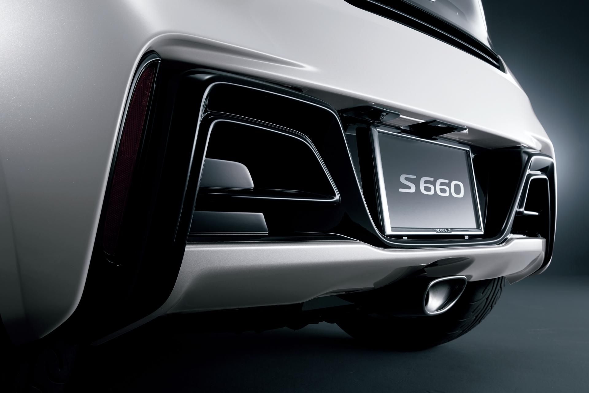 Honda Access Gives S660 An Active Rear Spoiler, Other Cool Accessories