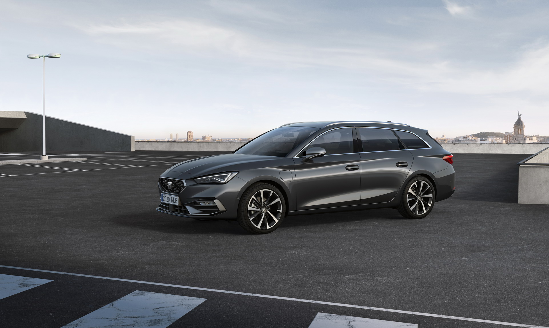 New 2020 Seat Leon: Long Story Short, A Golf Mk8 With Personality