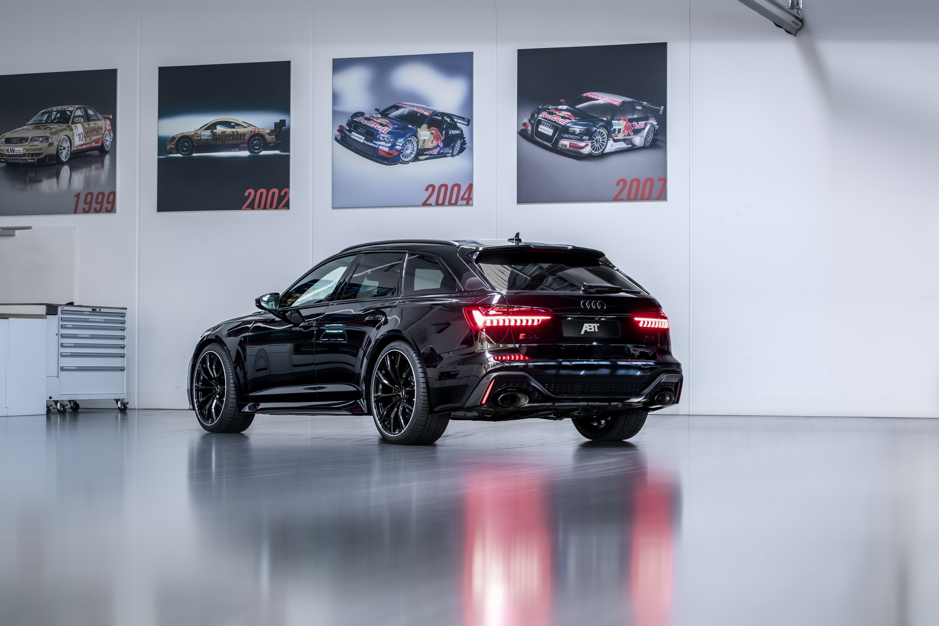 ABT’s 700 PS Audi RS Q8 Takes Stand Against The Lamborghini Urus