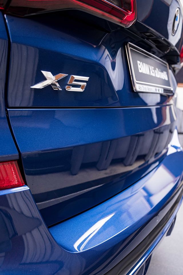 Phytonic Blue BMW X5 xDrive40i M Sport Shows Off AC Schnitzer Bits