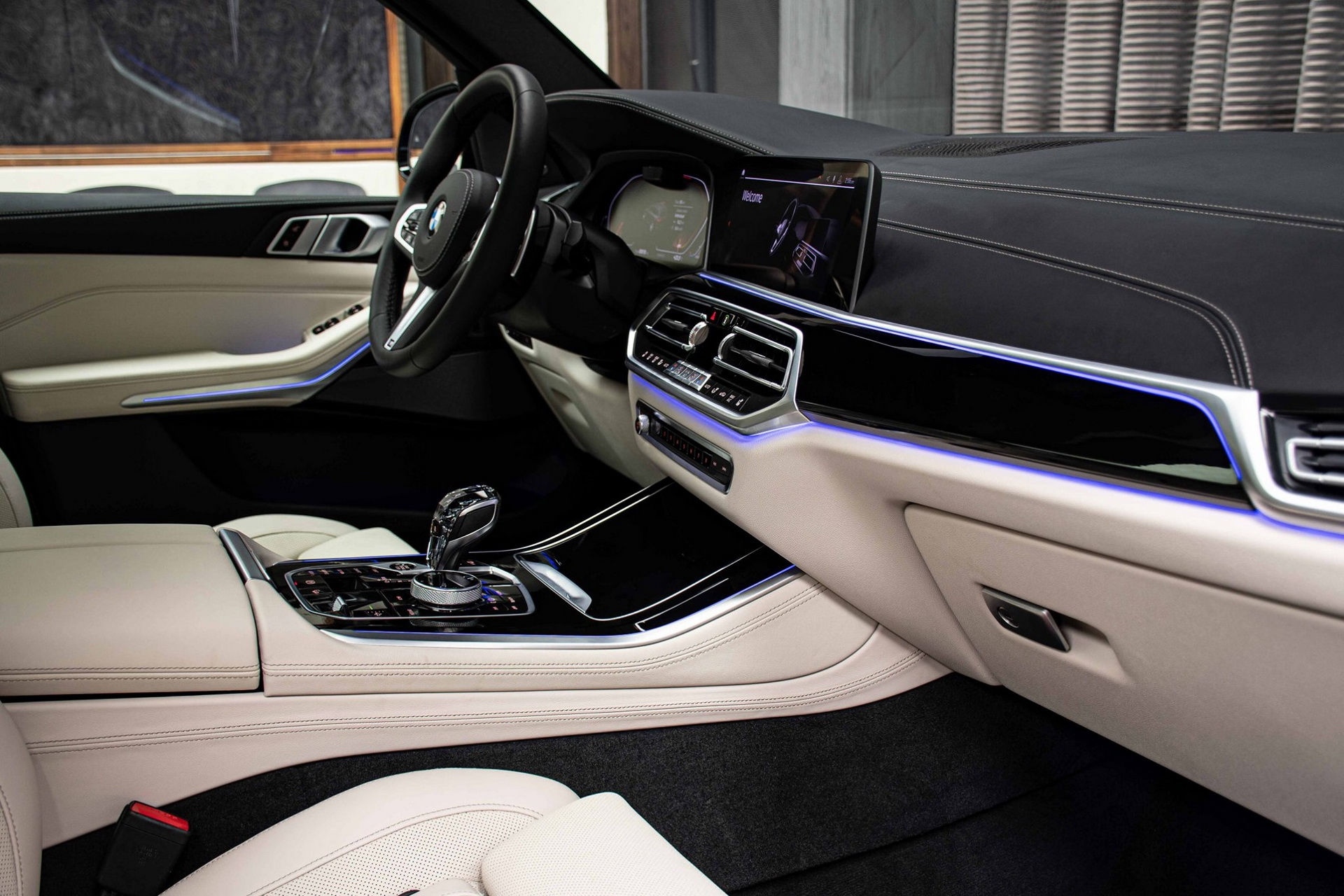 Phytonic Blue BMW X5 xDrive40i M Sport Shows Off AC Schnitzer Bits