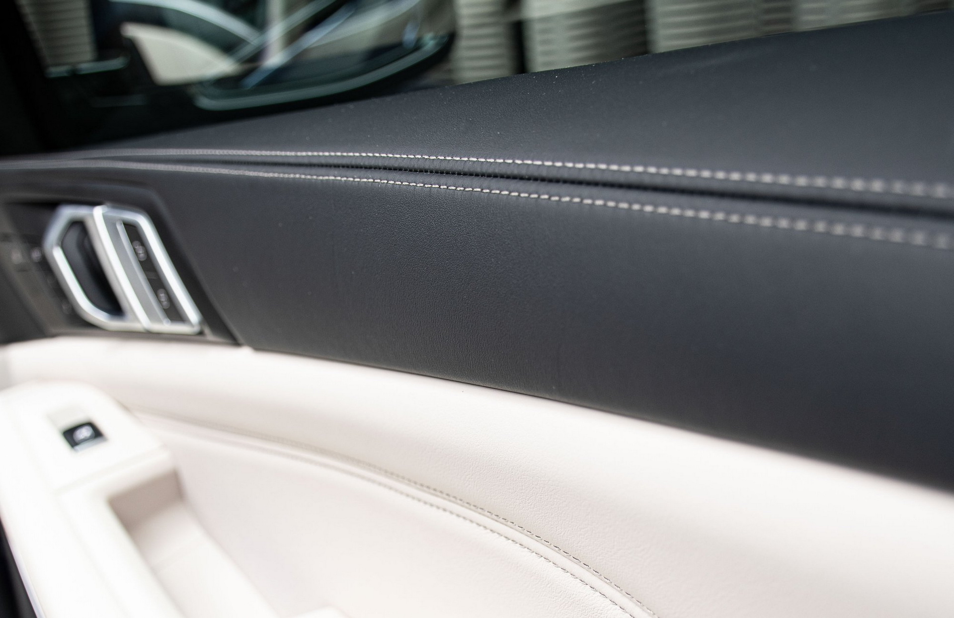 Phytonic Blue BMW X5 xDrive40i M Sport Shows Off AC Schnitzer Bits