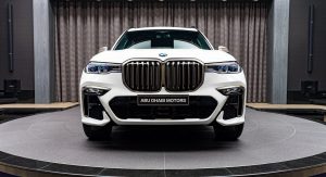 Alpine White Bmw X7 M50i Showcased With Tartufo Interior
