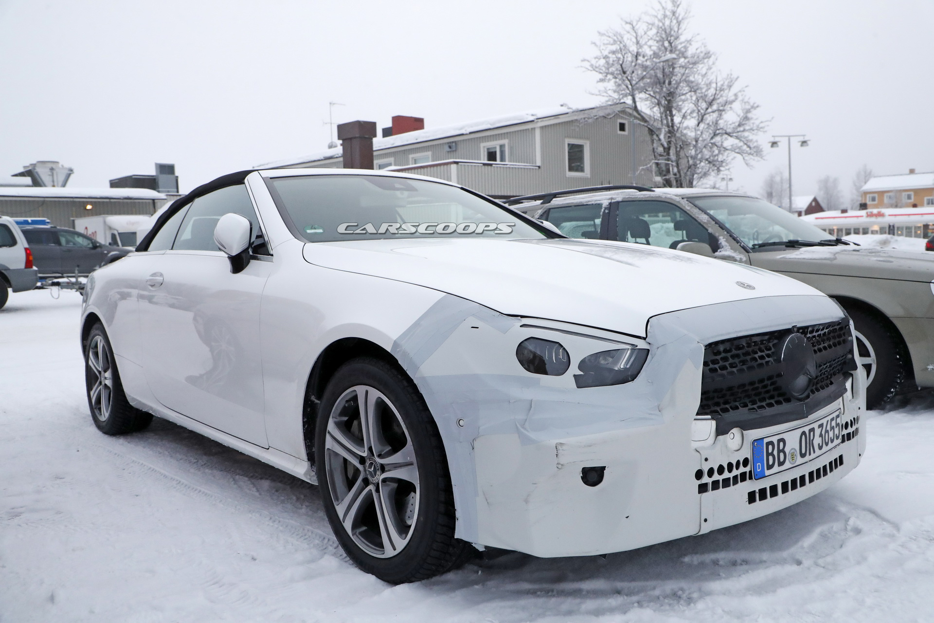 Mercedes Teases The Interior Of Facelifted E-Class Coupe And Cabriolet