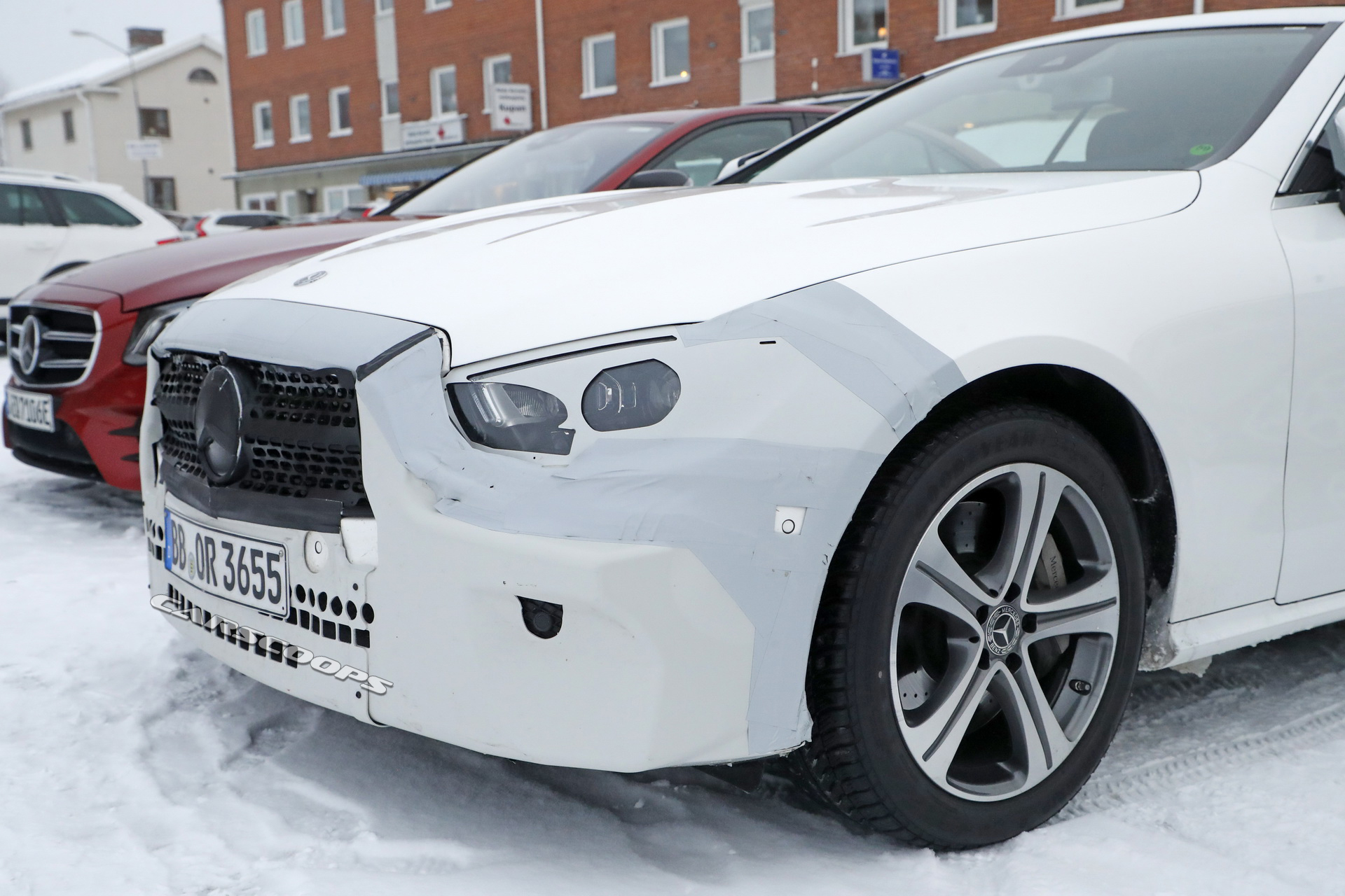 Mercedes Teases The Interior Of Facelifted E-Class Coupe And Cabriolet
