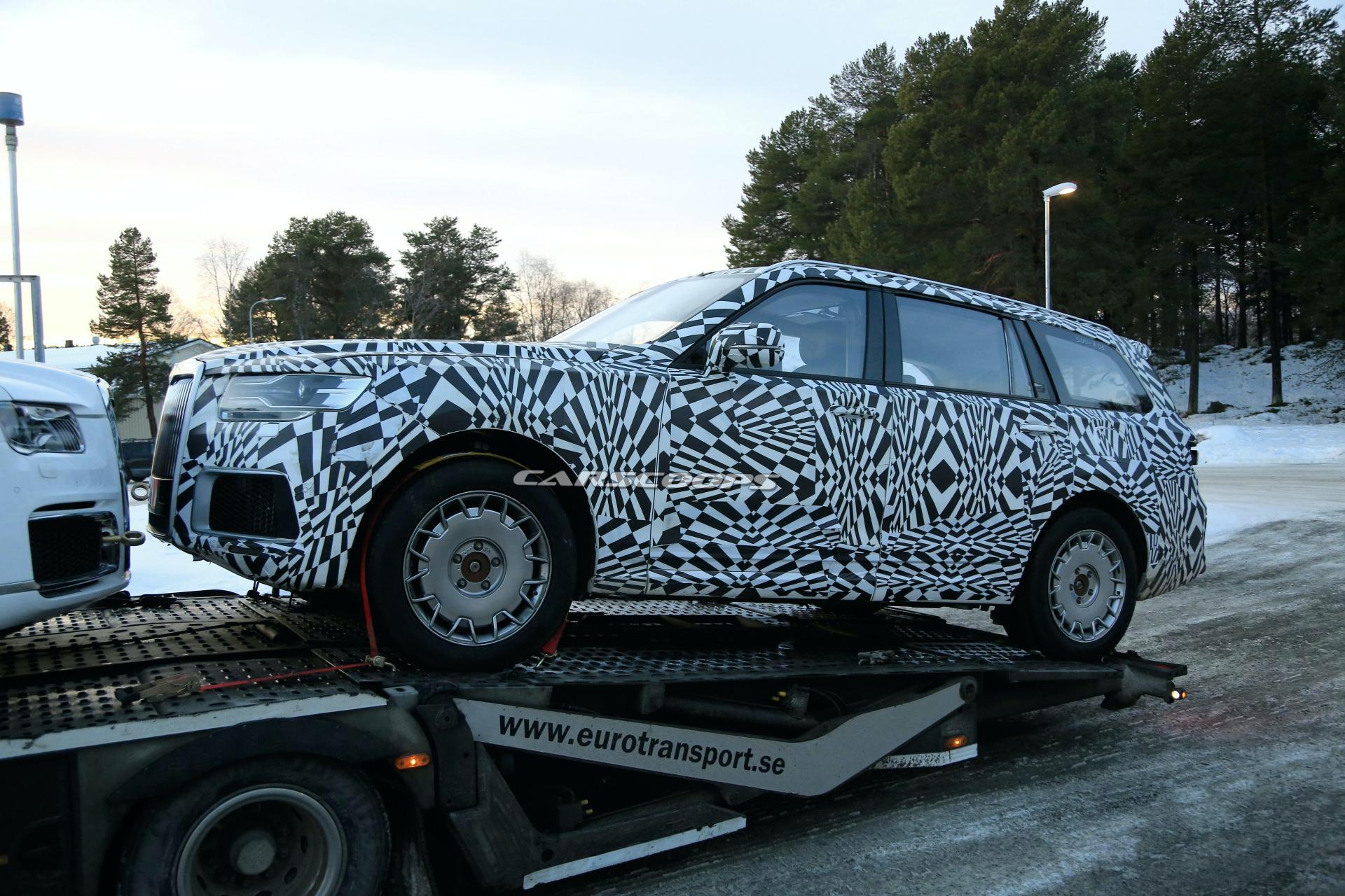 2022 Aurus Komendant, Russia’s Rolls-Royce Cullinan SUV Wannabe, Makes Dynamic Debut