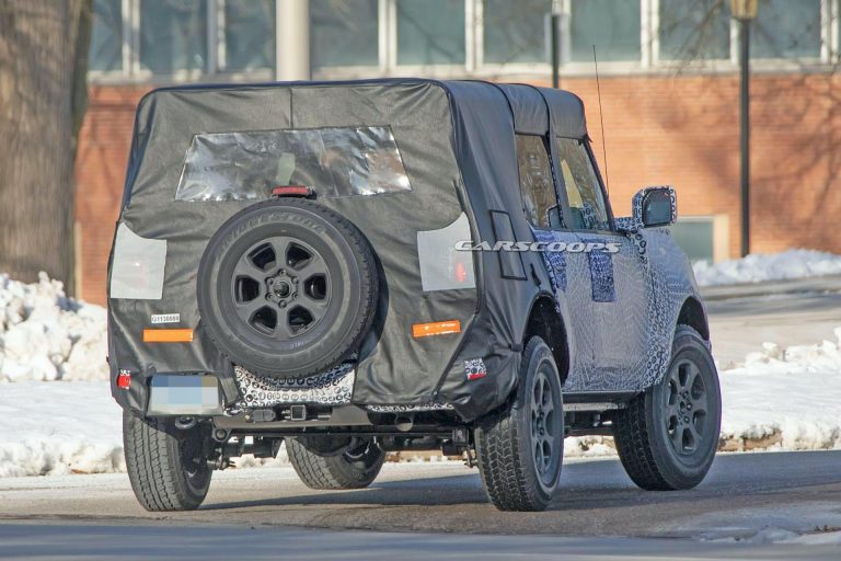 2021 Ford Bronco Finally Puts On Production Body, Reveals Removable