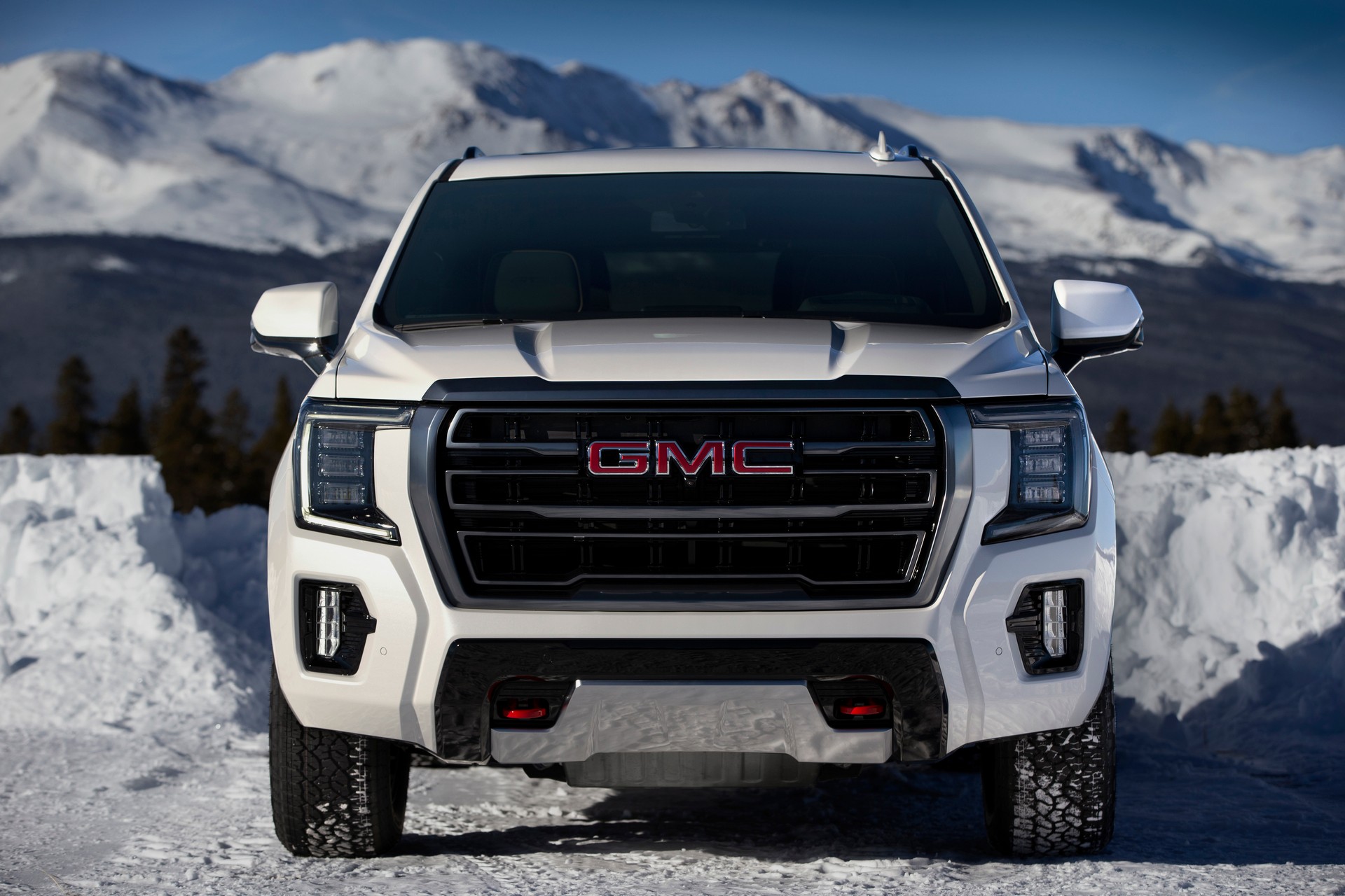2021 GMC Yukon Is All-New From The Ground Up, Gains Rugged AT4 Variant