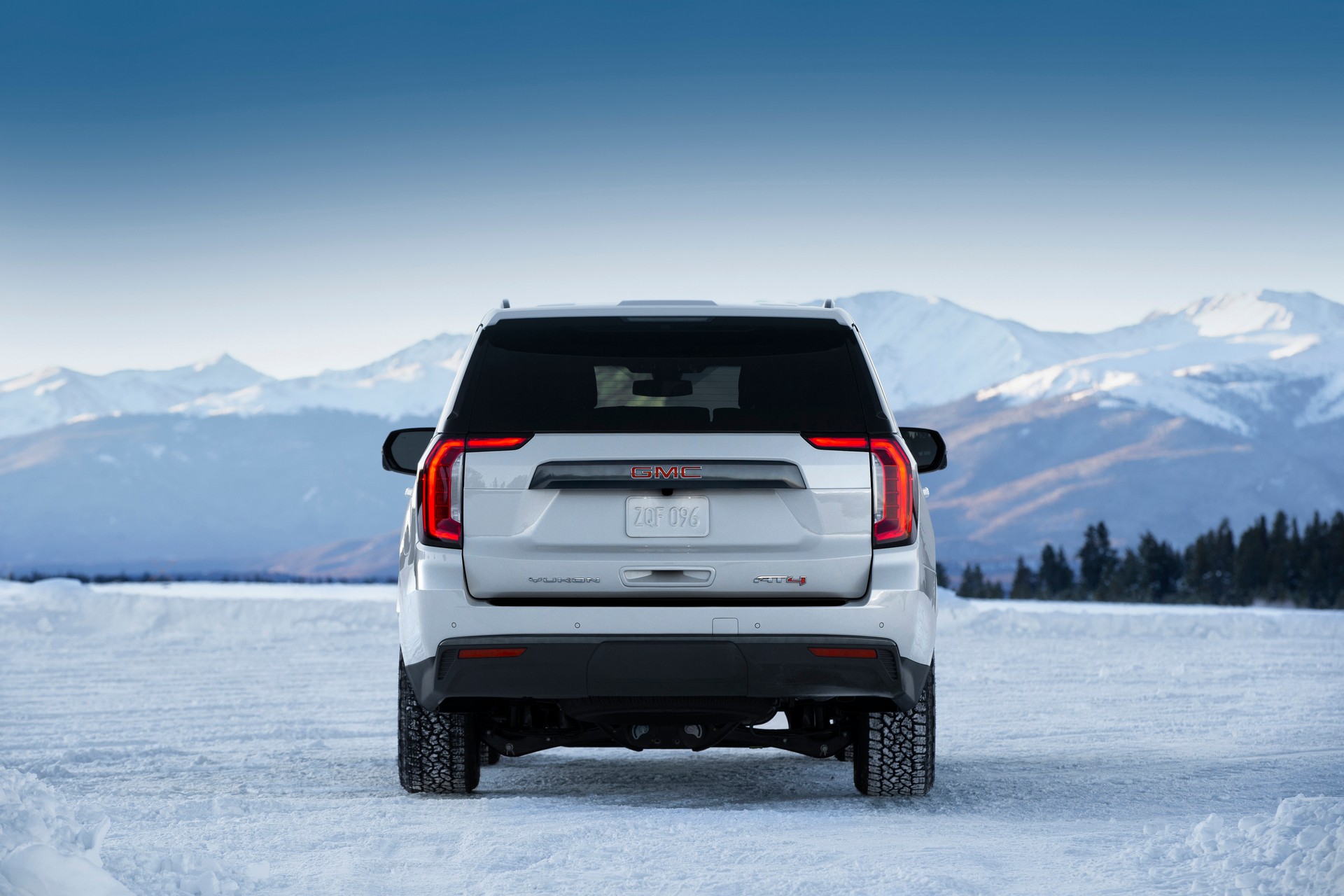 2021 GMC Yukon Is All-New From The Ground Up, Gains Rugged AT4 Variant