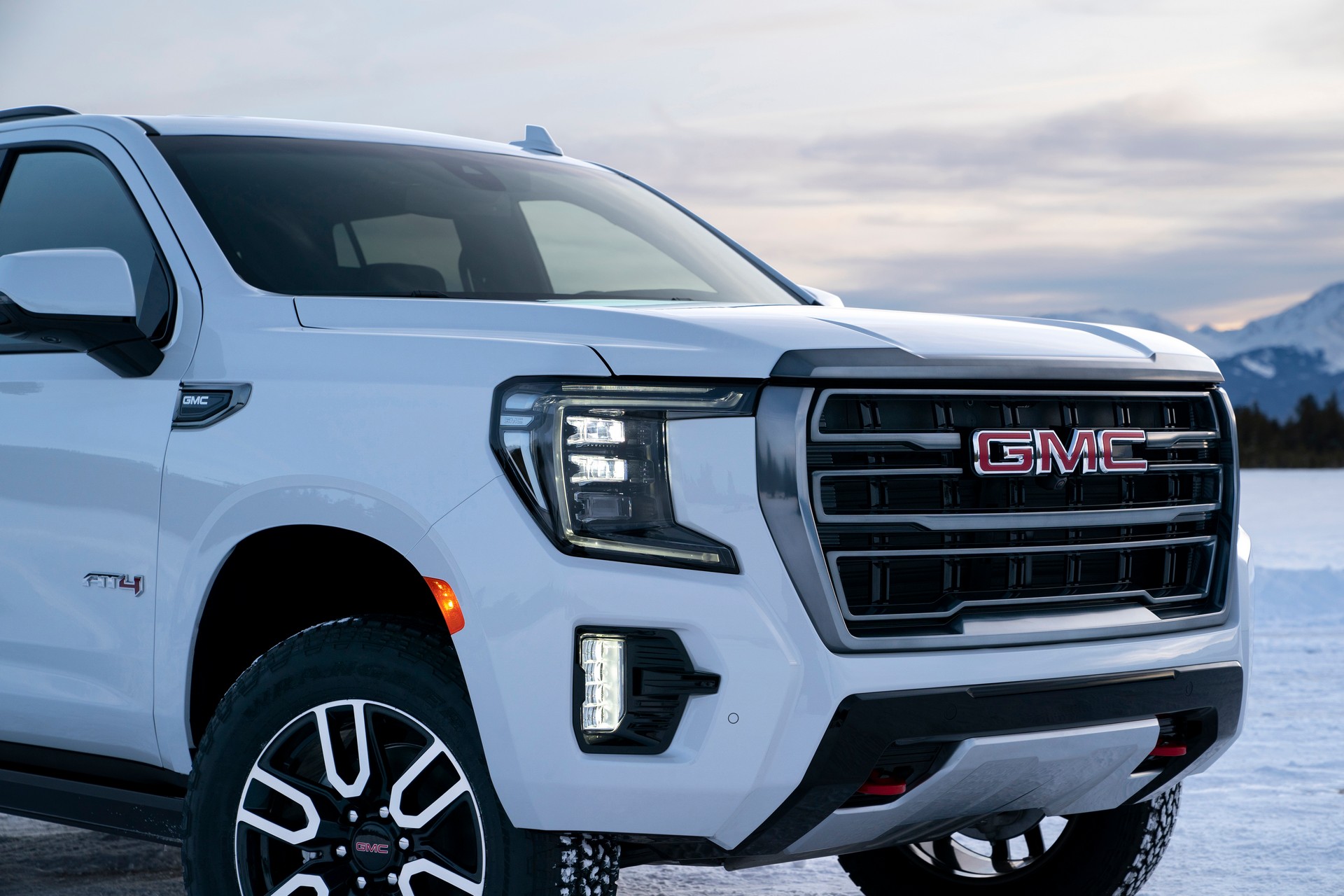2021 GMC Yukon Is All-New From The Ground Up, Gains Rugged AT4 Variant