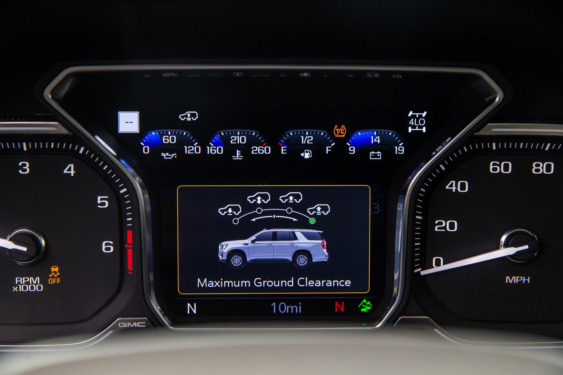 2021 GMC Yukon Is All-New From The Ground Up, Gains Rugged AT4 Variant